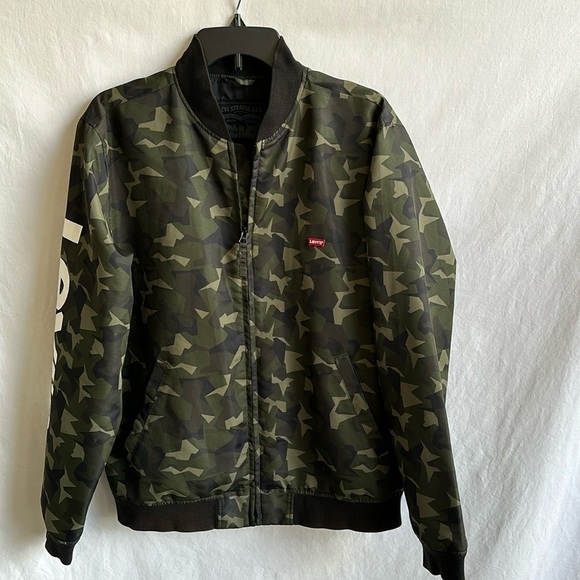 Levi’s camo men’s bomber jacket, size M - Picture 1 of 11